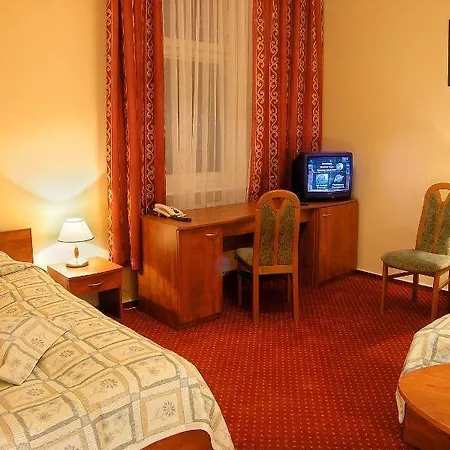 Ratuszowy Hostel *
